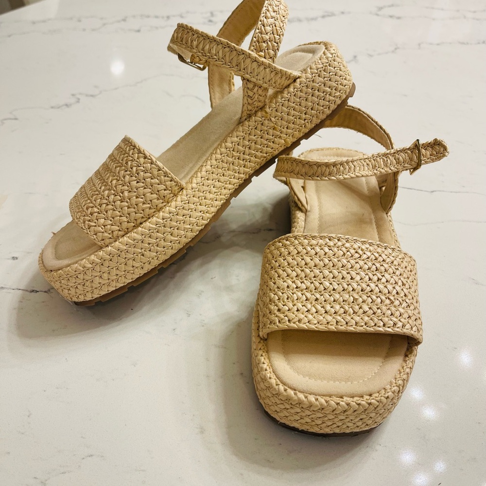Zara Tan Woven Sandals